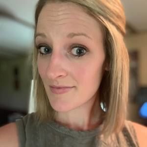 Meet your Posher, Hillary